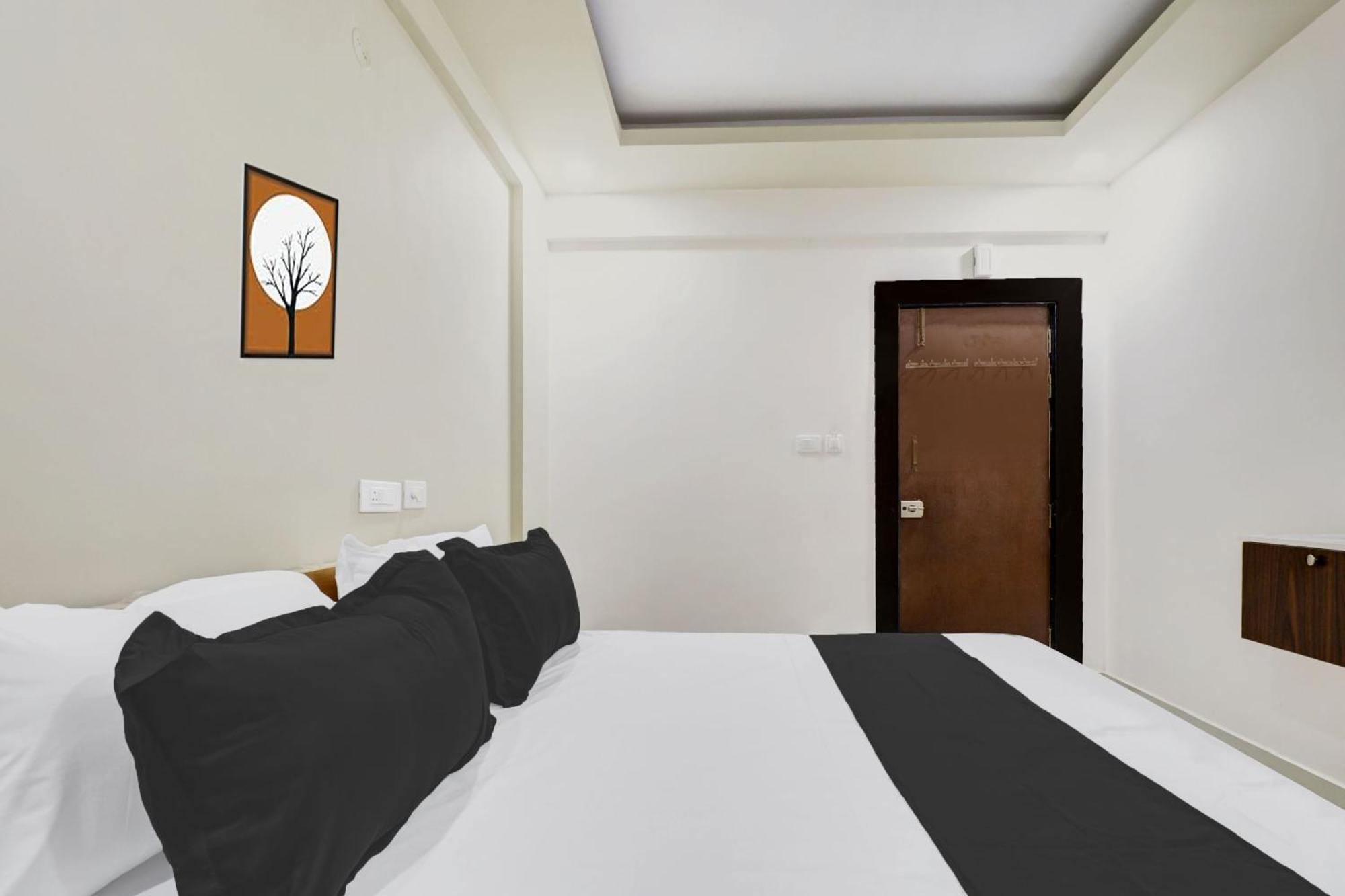 Super Hotel O Sri Harshitha Grand Near Zudio - Star Bazaar, Kundalhalli Gate Bengaluru Kültér fotó