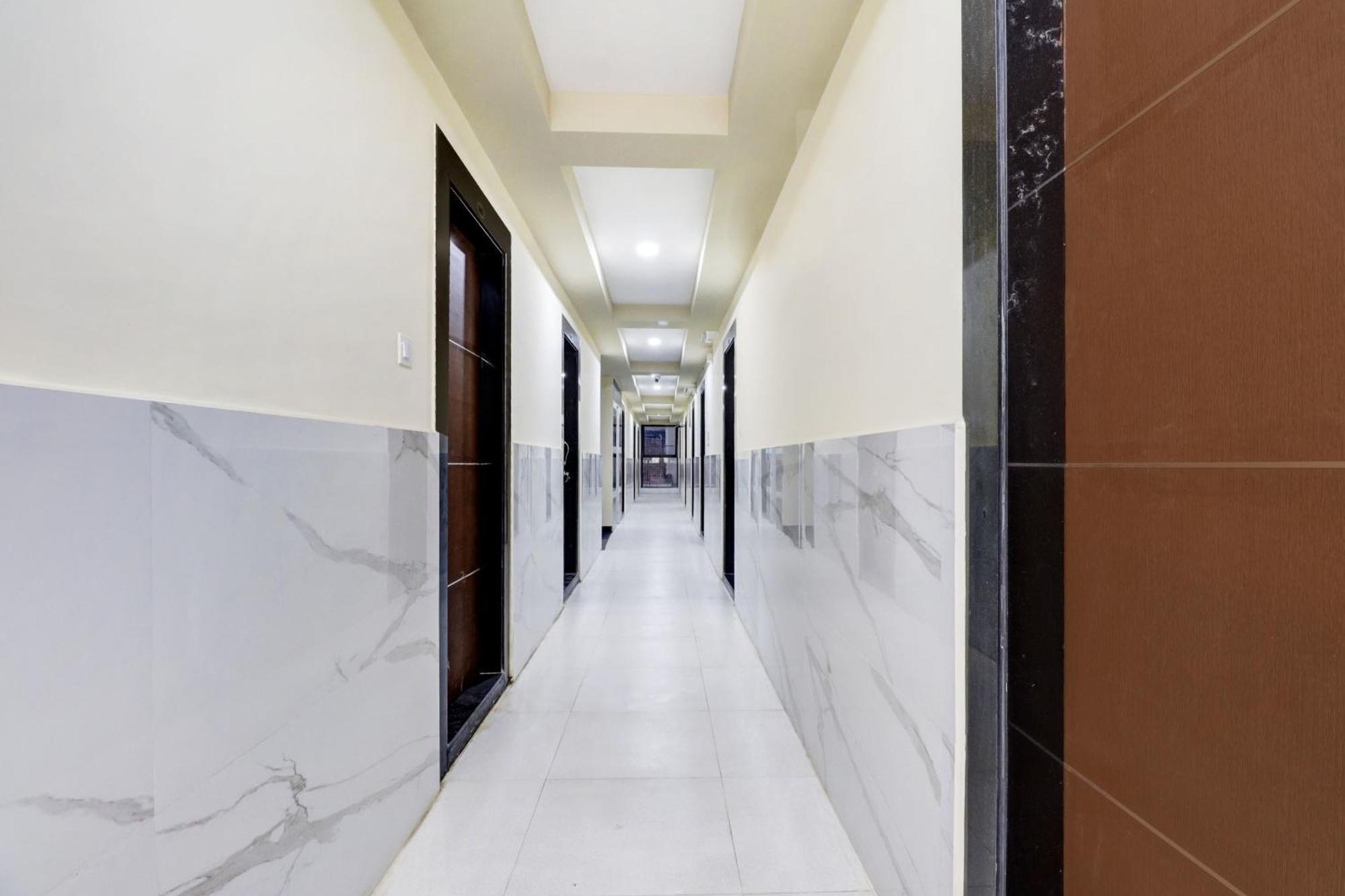 Super Hotel O Sri Harshitha Grand Near Zudio - Star Bazaar, Kundalhalli Gate Bengaluru Kültér fotó